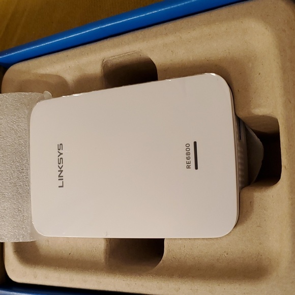 LINKSYS AC1750 wi-fi extender - Picture 7 of 7